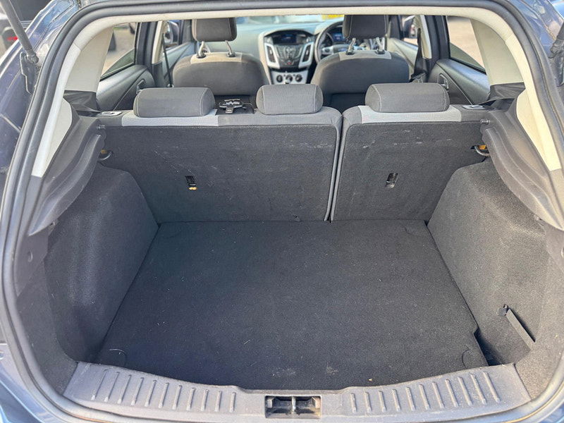 Ford Focus 1.6 TDCi Zetec Euro 5 (s/s) 5dr 5dr Manual 2026