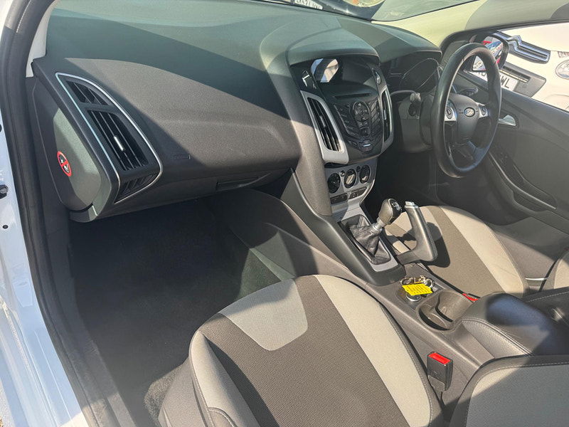 Ford Focus 1.6 TDCi Zetec S Euro 5 (s/s) 5dr 5dr Manual 2025
