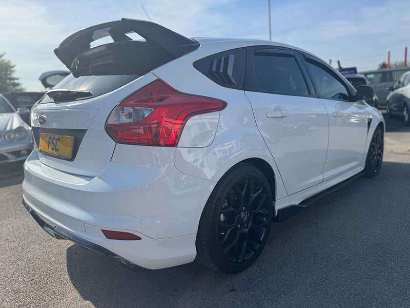 Ford Focus 1.6 TDCi Zetec S Euro 5 (s/s) 5dr 5dr Manual 2025