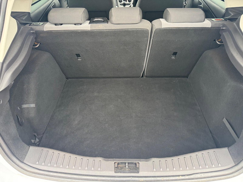 Ford Focus 1.6 TDCi Zetec S Hatchback 5dr Diesel Manual Euro 5 (s/s) (115 ps) 5dr Manual 2026