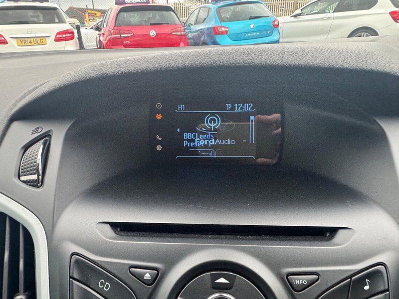 Ford Focus 1.6 TDCi Zetec S Hatchback 5dr Diesel Manual Euro 5 (s/s) (115 ps) 5dr Manual 2026