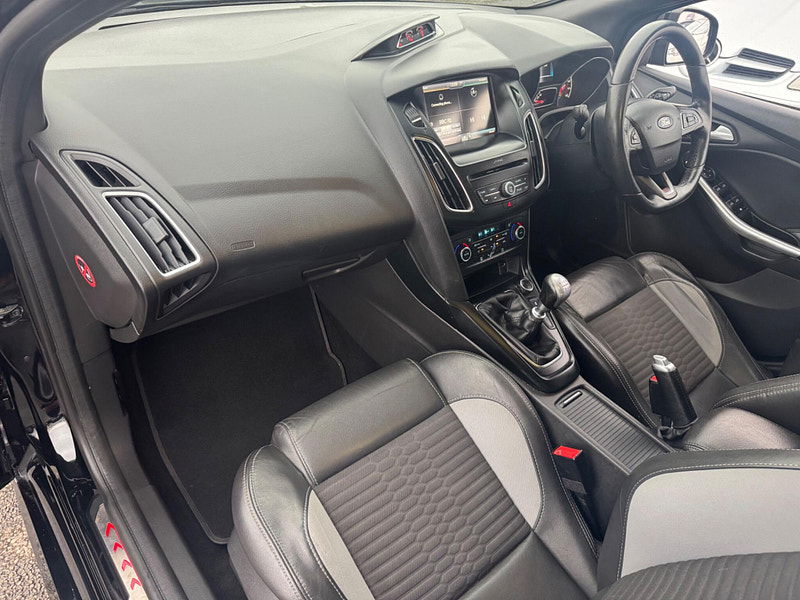 Ford Focus 2.0 TDCi ST-2 Euro 6 (s/s) 5dr 5dr Manual 2026