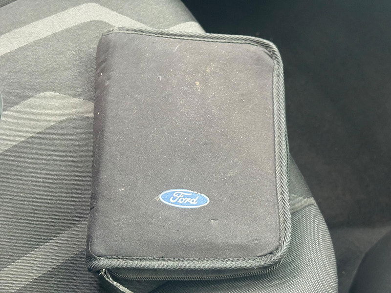 Ford Grand Tourneo Connect 1.5 TDCi Zetec Euro 6 (s/s) 5dr 5dr Manual 2025