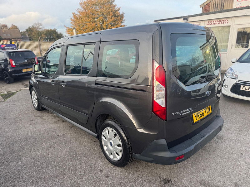 Ford Grand Tourneo Connect 1.5 TDCi Zetec Euro 6 (s/s) 5dr 5dr Manual 2025
