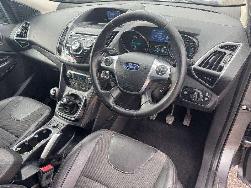 Ford Kuga 2.0 TDCi Titanium AWD Euro 5 5dr 5dr Manual 2026