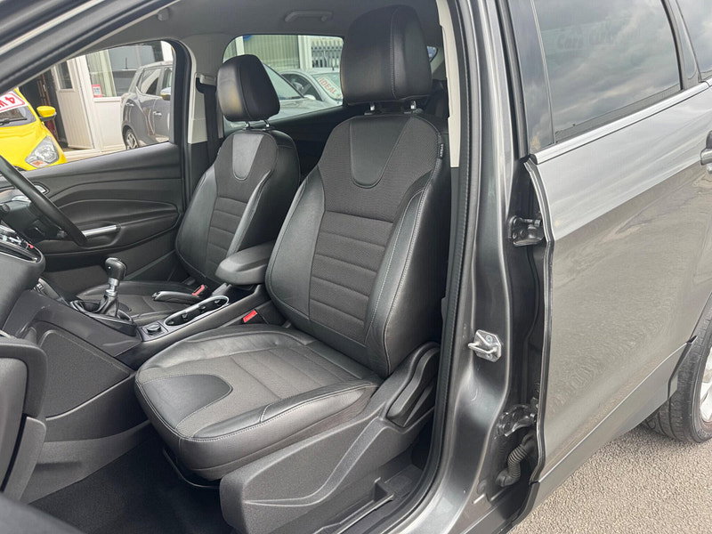 Ford Kuga 2.0 TDCi Titanium AWD Euro 5 5dr 5dr Manual 2026