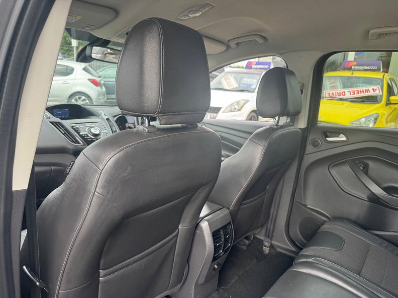 Ford Kuga 2.0 TDCi Titanium AWD Euro 5 5dr 5dr Manual 2026