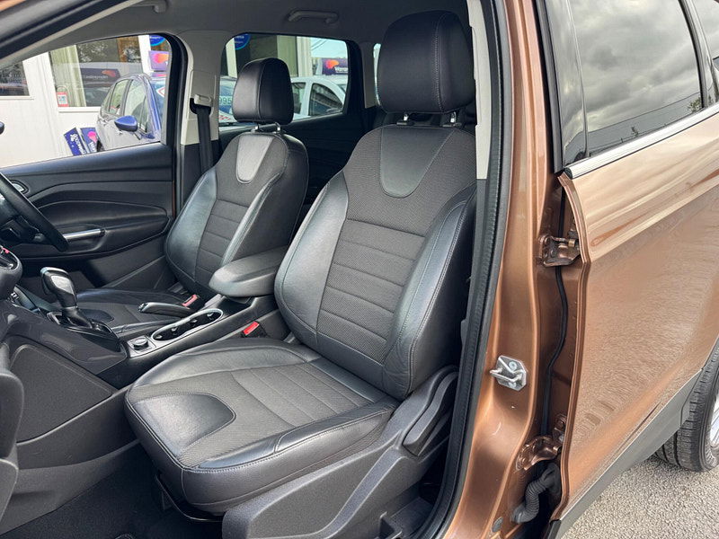 Ford Kuga 2.0 TDCi Titanium Powershift AWD Euro 5 5dr 5dr Automatic 2025