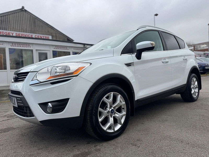 Ford Kuga 2.0 TDCi Zetec 2WD Euro 5 5dr 5dr Manual 2025