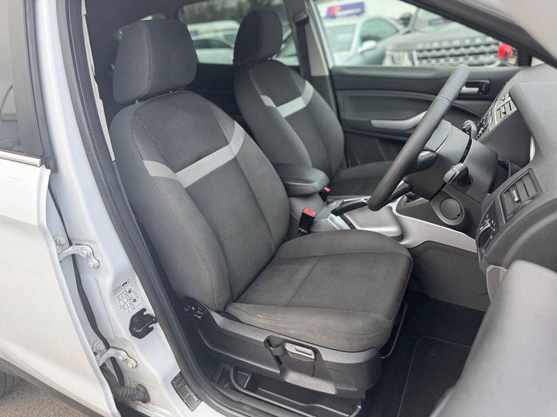 Ford Kuga 2.0 TDCi Zetec 2WD Euro 5 5dr 5dr Manual 2025
