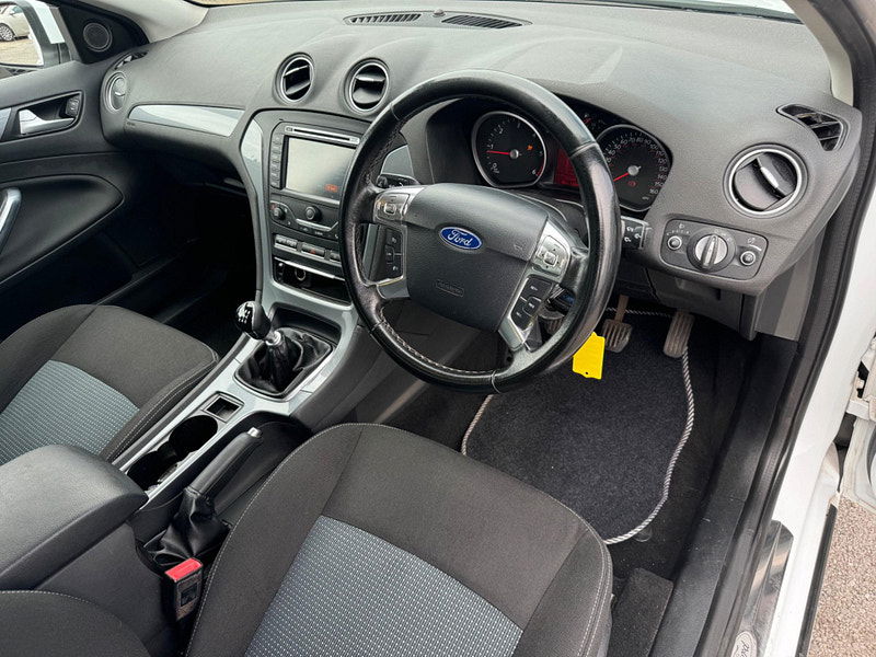 Ford Mondeo 1.6 TDCi ECOnetic Zetec Business Edition Euro 5 (s/s) 5dr 5dr Manual 2025