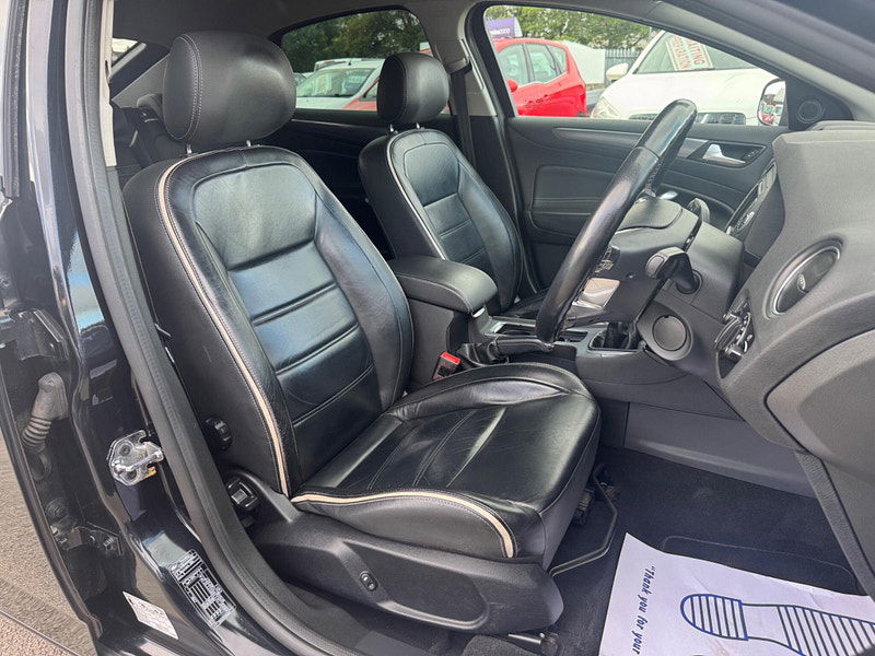 Ford Mondeo 2.0 TDCi Titanium X Business Edition Euro 5 5dr 5dr Manual 2025
