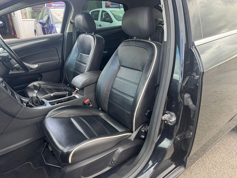 Ford Mondeo 2.0 TDCi Titanium X Business Edition Euro 5 5dr 5dr Manual 2025