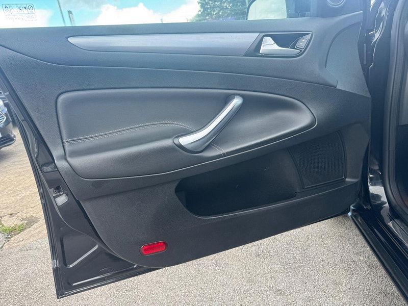 Ford Mondeo 2.0 TDCi Titanium X Business Edition Euro 5 5dr 5dr Manual 2025