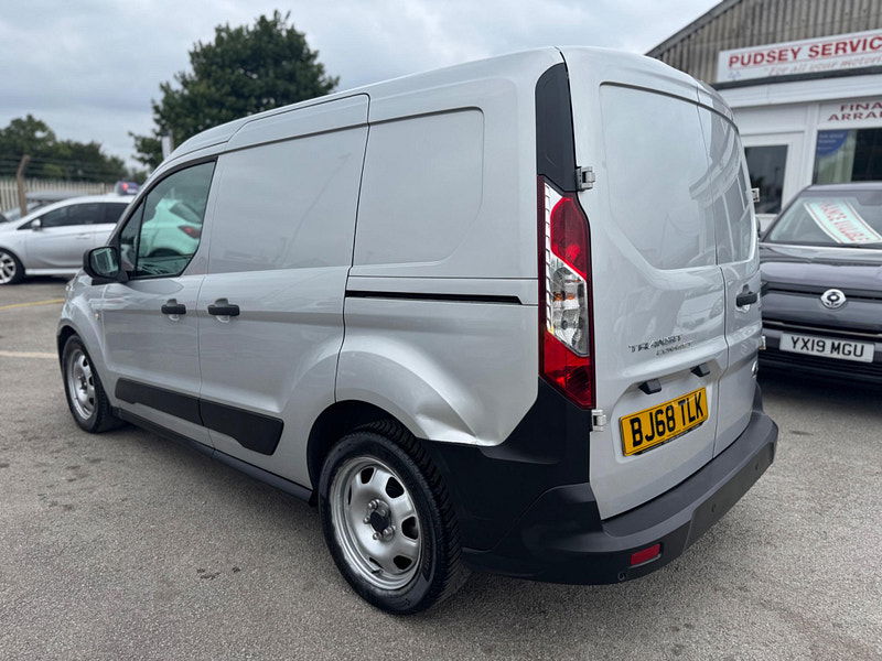 Ford Transit Connect 1.5 200 EcoBlue L1 Euro 6 (s/s) 5dr 5dr Manual 2025