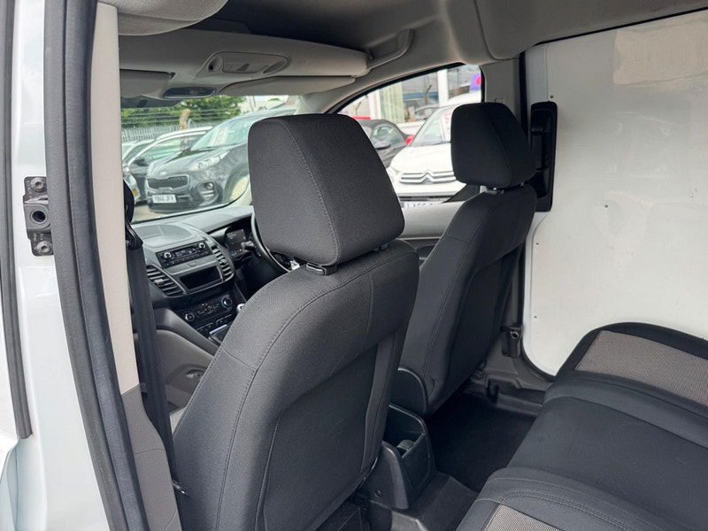 Ford Transit Connect 1.5 230 EcoBlue Leader Crew Van L2 Euro 6 (s/s) 6dr 6dr Manual 2025