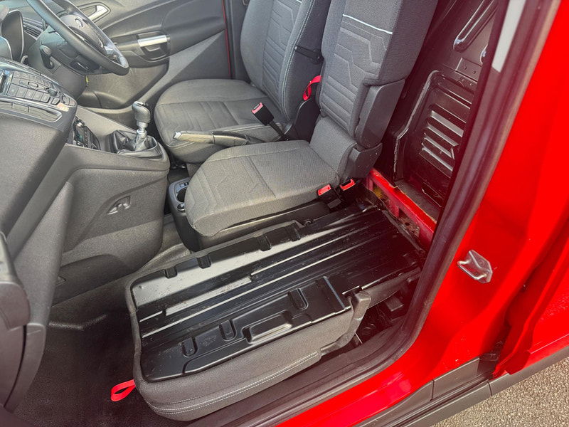 Ford Transit Connect 1.6 TDCi 200 Limited L1 H1 5dr 5dr Manual 2025