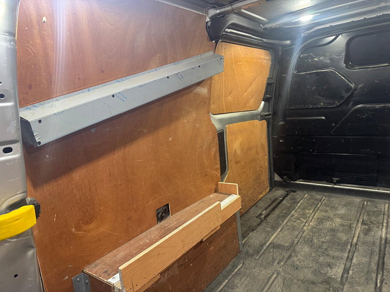 Ford Transit Custom 2.0 280 EcoBlue Limited L1 H1 Euro 6 (s/s) 5dr 5dr Manual 2026