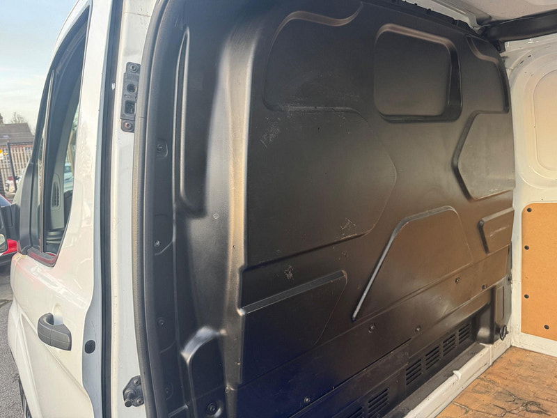 Ford Transit Custom 2.0 300 EcoBlue Trend L2 H1 Euro 6 5dr 5dr Manual 2026