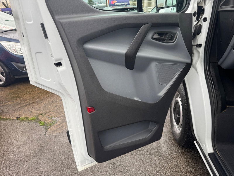 Ford Transit Custom 2.0 TDCi 290 L1 H1 5dr 5dr Manual 2026