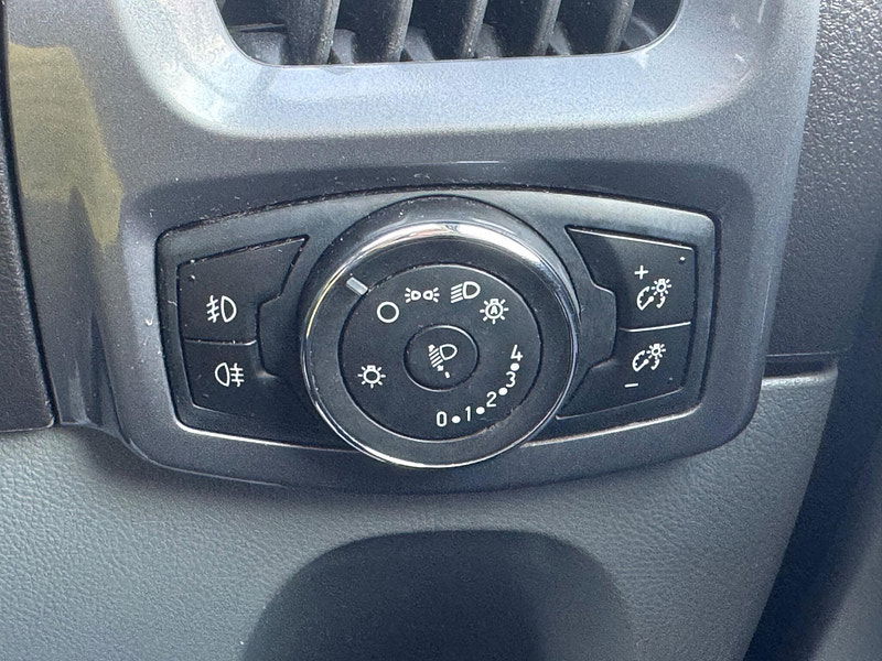 Ford Transit Custom 2.0 TDCi 290 Limited L2 H2 5dr 5dr Manual 2026