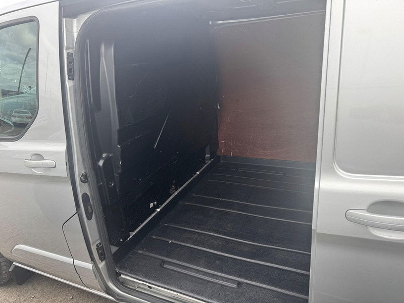 Ford Transit Custom 2.0 TDCi 290 Limited L2 H2 5dr 5dr Manual 2026