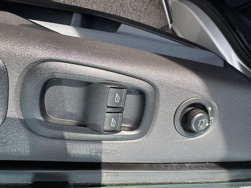 Ford Transit Custom 2.0 TDCi 290 Limited L2 H2 5dr 5dr Manual 2026