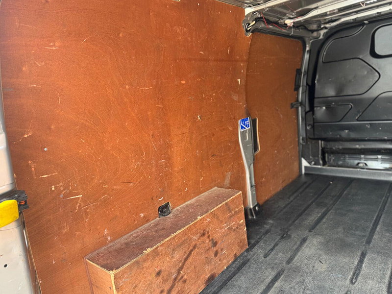 Ford Transit Custom 2.0 TDCi 290 Limited L2 H2 5dr 5dr Manual 2026