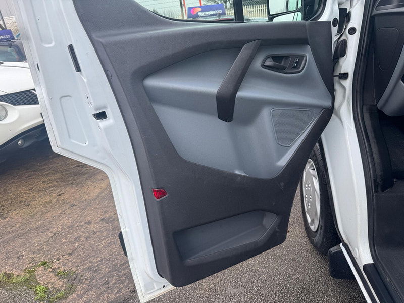 Ford Transit Custom 2.2 TDCi 270 ECOnetic L1 H1 5dr 5dr Manual 2026