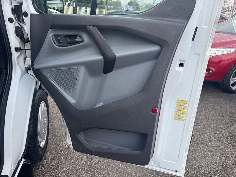 Ford Transit Custom 2.2 TDCi 270 ECOnetic L1 H1 5dr 5dr Manual 2026