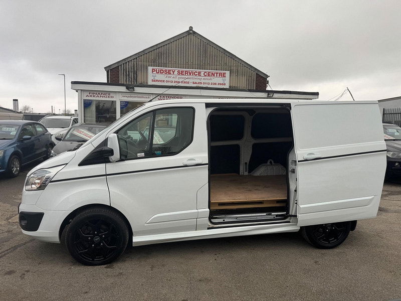 Ford Transit Custom 2.2 TDCi 270 Limited L1 H1 5dr 5dr Manual 2025