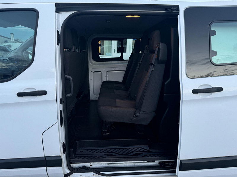 Ford Transit Custom 2.2 TDCi 290 L2 H1 5dr 5dr Manual 2025