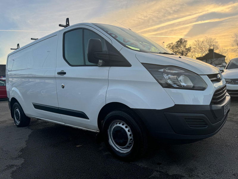 Ford Transit Custom 2.2 TDCi 290 L2 H1 5dr 5dr Manual 2024