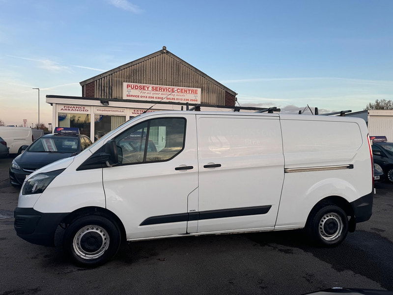 Ford Transit Custom 2.2 TDCi 290 L2 H1 5dr 5dr Manual 2024