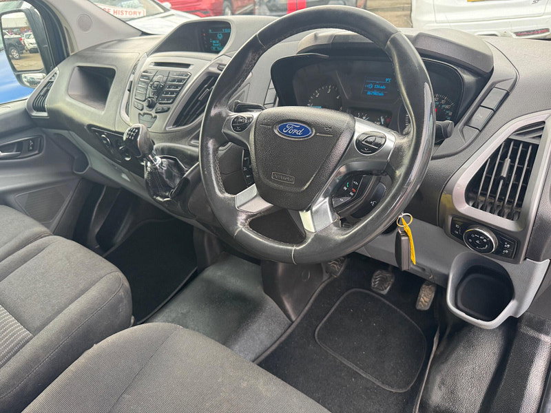 Ford Transit Custom 2.2 TDCi 290 Trend Panel Van 5dr Diesel Manual L1 H1 (186 g/km, 98 bhp) 5dr Manual 2026