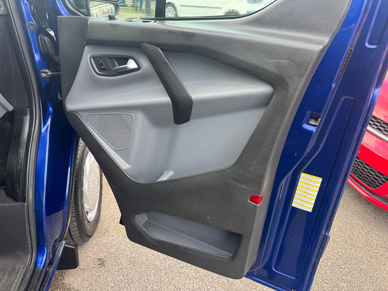 Ford Transit Custom 2.2 TDCi 290 Trend Panel Van 5dr Diesel Manual L1 H1 (186 g/km, 98 bhp) 5dr Manual 2026