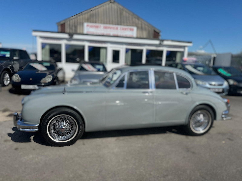 Jaguar Mark ii  4dr Manual 2026