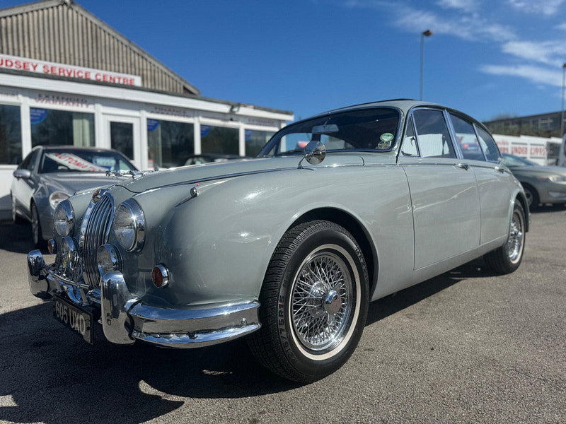 Jaguar Mark ii  4dr Manual 2026