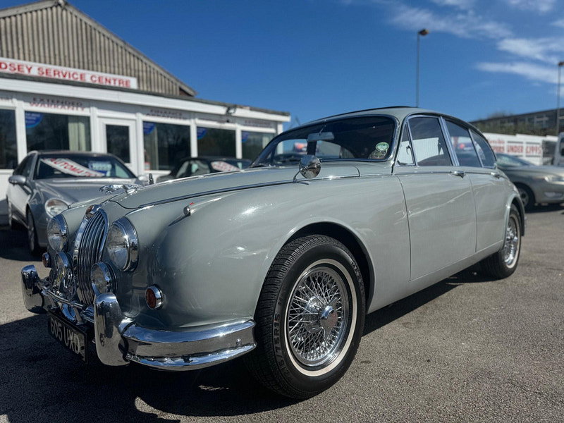 Jaguar Mark ii  4dr Manual 2026