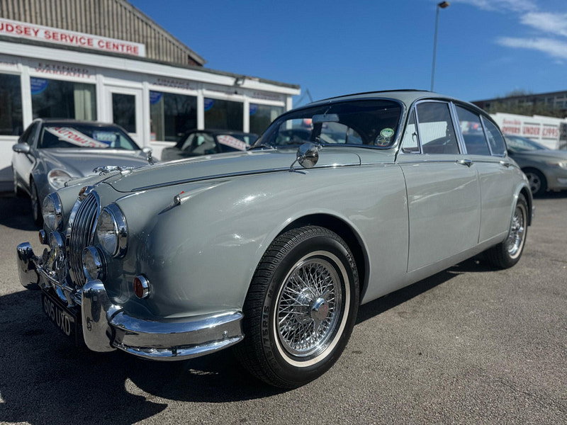 Jaguar Mark ii  4dr Manual 2026