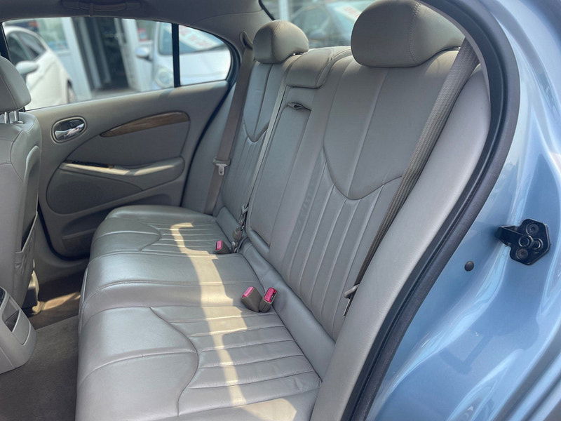Jaguar S-Type 3.0 V6 SE 4dr 4dr Automatic 2025
