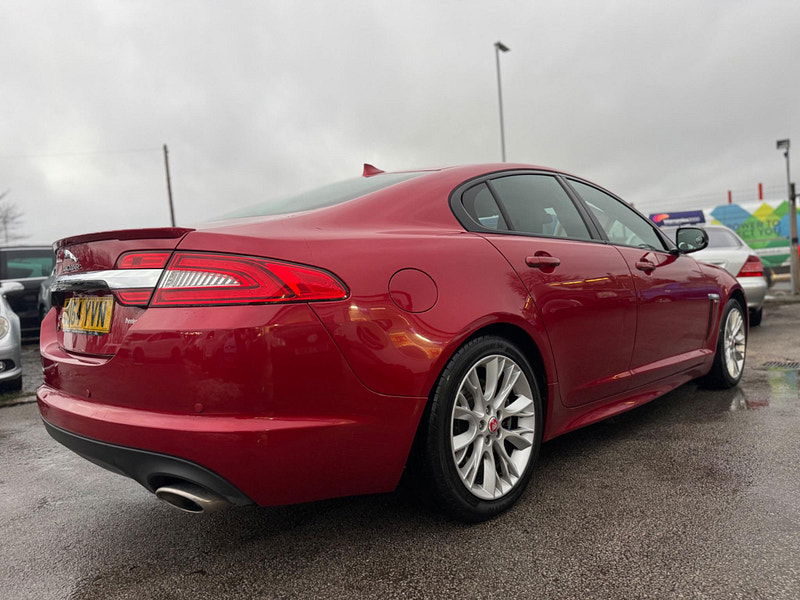 Jaguar XF 2.2d R-Sport Auto Euro 5 (s/s) 4dr 4dr Automatic 2025