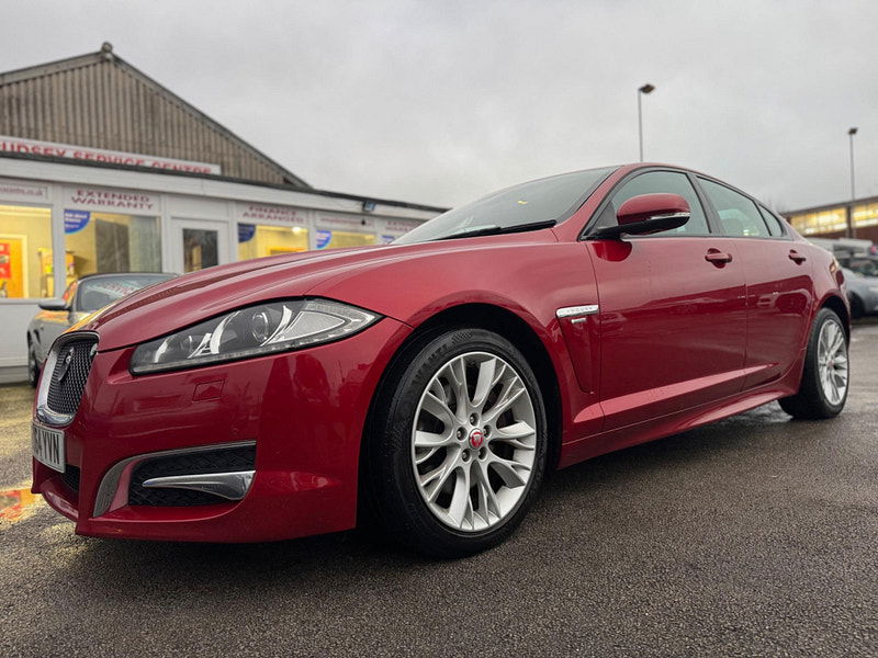 Jaguar XF 2.2d R-Sport Auto Euro 5 (s/s) 4dr 4dr Automatic 2025