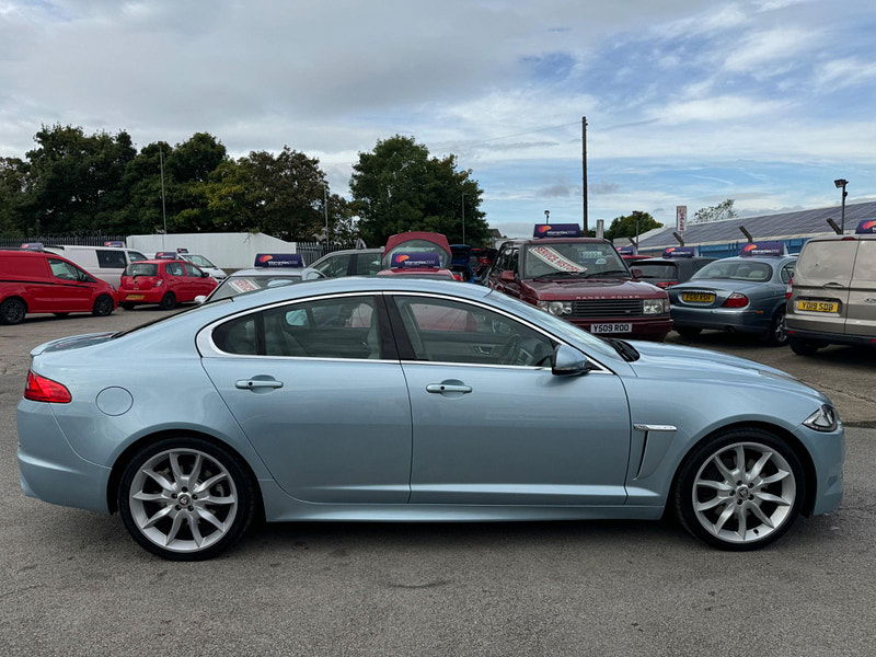 Jaguar XF 3.0d S V6 Premium Luxury Auto Euro 5 4dr 4dr Automatic 2024