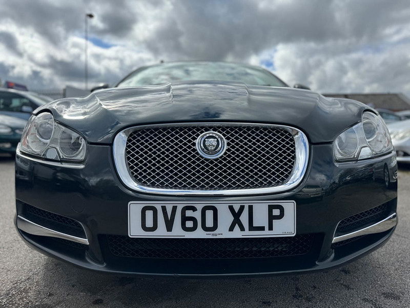 Jaguar XF 3.0d V6 Premium Luxury Auto Euro 5 4dr 4dr Automatic 2024