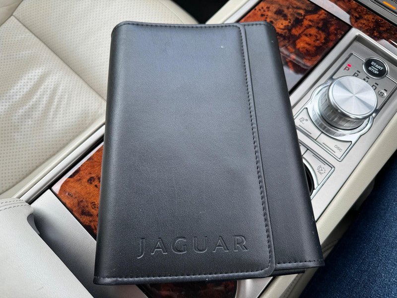 Jaguar XF 3.0d V6 Premium Luxury Auto Euro 5 4dr 4dr Automatic 2024