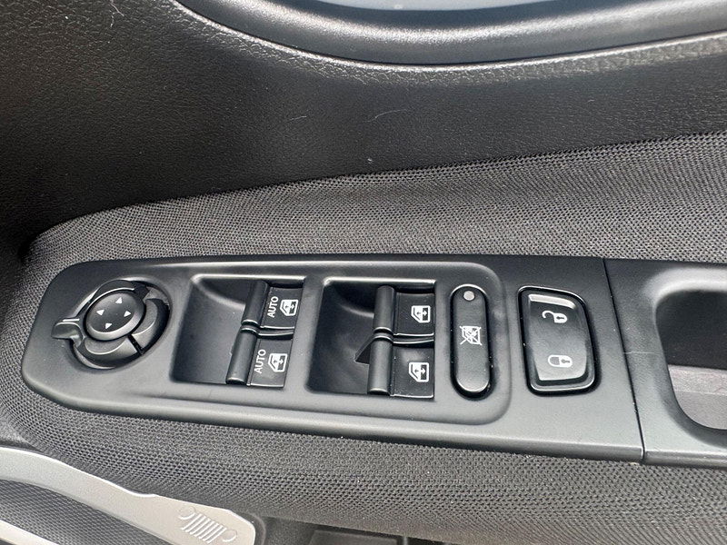 Jeep Renegade 1.4T MultiAirII Longitude Euro 6 (s/s) 5dr 5dr Manual 2025