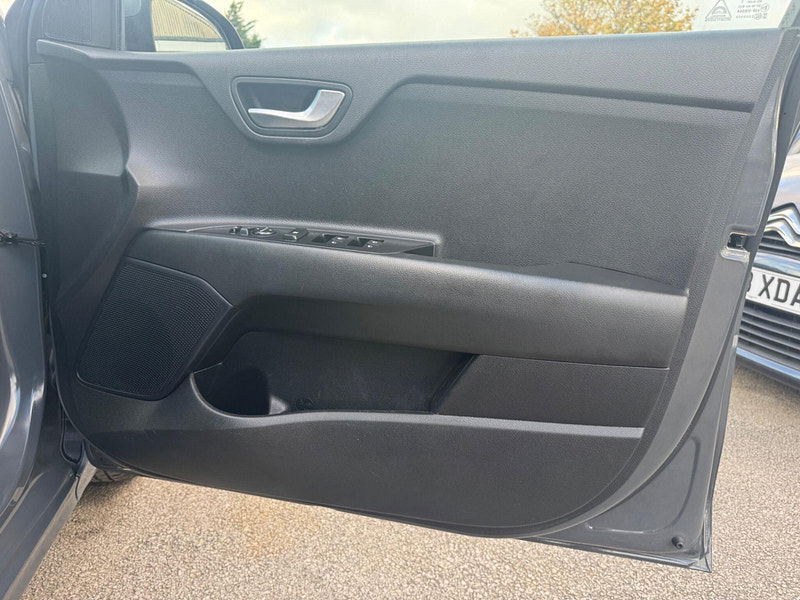 Kia Rio 1.0 T-GDi MHEV 3 Euro 6 (s/s) 5dr 5dr Manual 2025