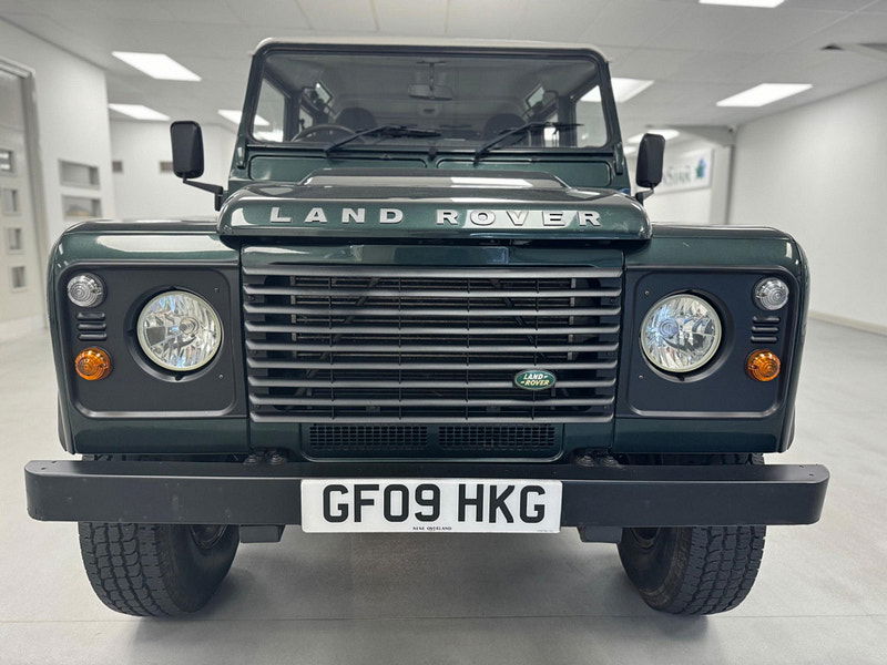 Land Rover DEFENDER 110 2.4 TDCi 4WD MWB Euro 4 5dr 5dr Manual 2024