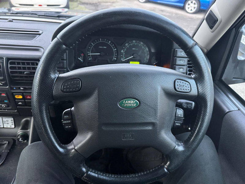 Land Rover DISCOVERY 2.5 TD5 Landmark 5dr (7 Seats) 5dr Automatic 2025